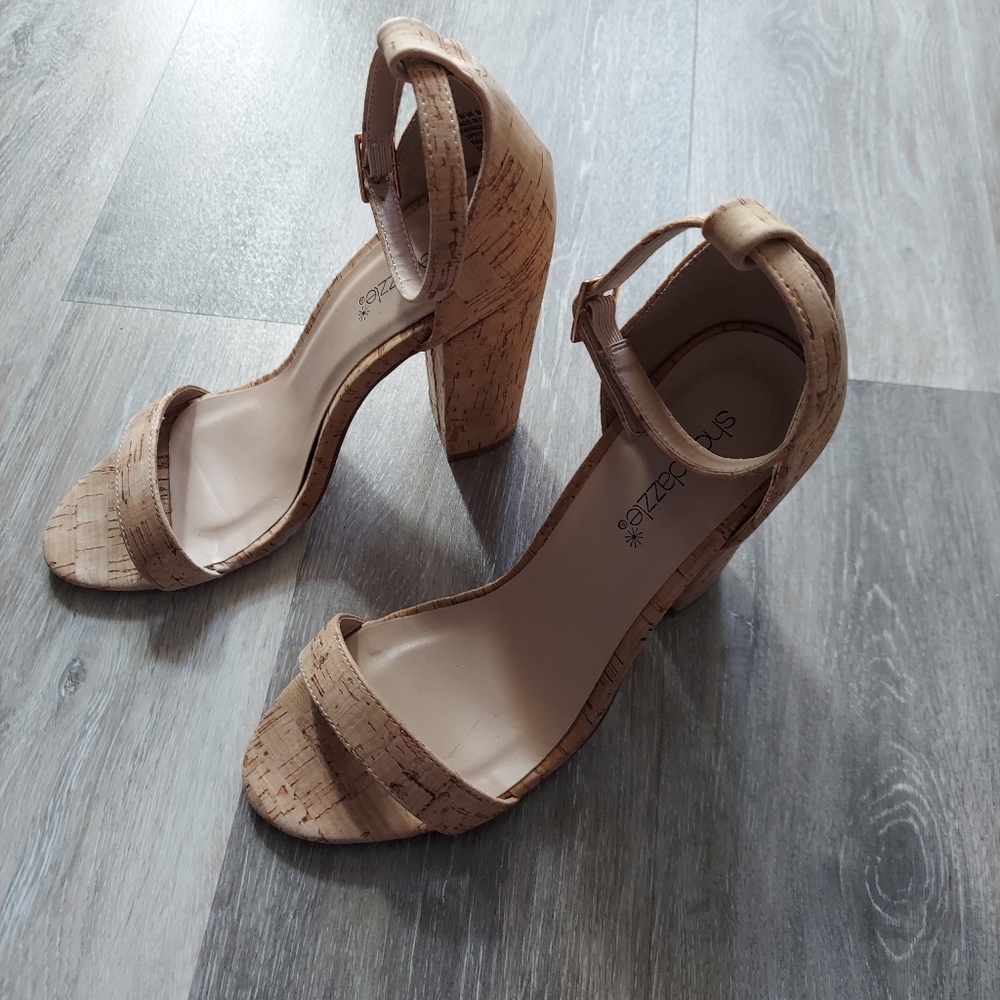 SHOEDAZZLE Neri Cork heels 4" size 8